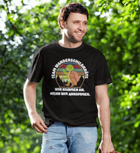 Lade das Bild in den Galerie-Viewer, Team Wanderschildkröte - Unisex Premium Organic Shirt -
